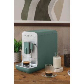 Resim SMEG 50'S Style BCC02 Espresso Otomatik Kahve Makinesi Emerald Green Special Edition 