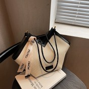Resim Kadın Moda Çantası | Beyaz Siyah Vurgularla | Kabartmalı Şerit Tasarımı | Çift Saplı & Eşarp Detaylı | Fermuar Kapatma | Seyahat, Alışveriş ve İş İçin İdeal 