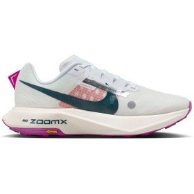 Resim Nike Zoomx Ultrafly Trail Kadın Bej Koşu Ayakkabısı DZ0489-101 