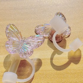 Resim Su Bardağı Aksesuarları 40 Ons Bardak İçin Uygun Pipet Kapağı, Kelebek Şapka İçin Uygun Basit Bardak Pipet Kapağı, Doğum Günü Hediyeleri, Sevgililer Günü, Aile Partisi İçin Uygun Gökkuşağı Parlak Mor Kelebek Pipet Üstü Dekorasyon, Rüya Lazer Kelebek Pipet Kapağı, İçecek Toz Geçirmez Pipet Kapağı Cam Bardak Aksesuarları, Parti Hediyeleri 