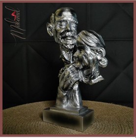 Resim Zamanın Sonuna Kadar Öpüşen Çift Heykeli Romantik Gümüş Kaplama 