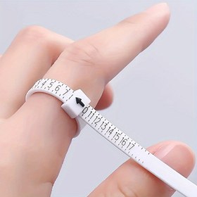 Resim Plastik Parmak Ölçüm Kalıbı, Doğru Ölçüm İçin 1 Parça Yüzük Ölçer, Manuel Yüzük Boyutu Bulma Aracı, Elektrik Gerektirmeyen Mücevher Ölçüm Halkası 