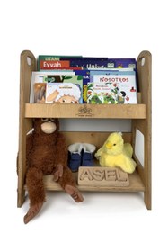 Resim Ahşap Adası Montessori Çocuk Odası Kitaplığı Düzenleyici Okul Öncesi Bebek Odası Doğal Ahşap Açık Raf 