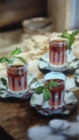 Resim 18 Parça Fincan Takımı Mırra Kahve Yanı Şeffaf 