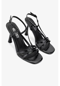 Resim Valmenti Kadın Siyah Rugan Topuklu Ayakkabı 960 2488 Bn Ayk Y25 Sıyah Krsk Rgn Siyah 