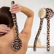 Resim 1 adet CANDY BRUSH Uzun Saplı Leopar Desenli Banyo Fırçası - Yumuşak Kıllı, Nazik Masaj & Derin Temizlik için Yetişkinler İçin Peeling Sırt Fırçası, Duş ve Açık Bej Bakımı için Mükemmel, Günlük Eksfoliyasyon, Oyunbaz Tasarım, Elektriksiz Fırça 
