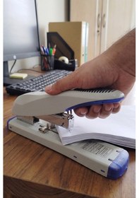 Resim Büyük Boy Zımba Makinesi 1 Adet Kangaro Ds-23s15fl Arşiv Tipi Zımba Makinası 120 Yaprak Kapasiteli Büro Zımba Teli Kollu 