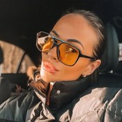 Resim Kadınlar & Erkekler için CLOG Büyük Boy Kare Moda Gözlükleri - Retro Kore Stili Hafif Plastik Çerçeve Dekoratif Lenslerle, Anti-Parlama, Günlük ve Resmi Etkinlikler İçin, Trendy Gözlükler, Dayanıklı Lensler, Şık Tasarım, Rahat Kullanım, Unisex Gözlükler, Sokak Giysisi Severler 