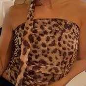 Resim 1 adet Seksi Leopar Desenli Straplez Üst, Kadınlar İçin Polyester Örgü Kumaş, Dar Kesim, Normal Uzunluk, İlkbahar/Yaz Sezonu 