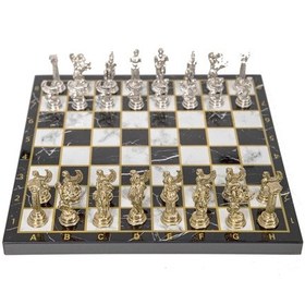 Resim Lüks Metal Satranç Takımı Krom Kaplama Pegasus Atları & Klasik Mermer Desenli Siyah Tahta 20 Cm. 