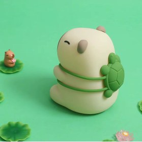 Resim Coverzone Sevimli Capybara Yeşil Sulufet Dokunmatik Renk Değiştiren Dekoratif Hediyelik Masa Ve Gece Lambası 