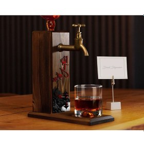 Resim Bk Gift Kişiye Özel Kabartma İsimli Tarihli Landscape Tasarımlı Musluklu Ceviz Ahşap Şarap Standı-6, Viski Çeşmesi, Babaya Hediye, İçecek Dispenseri B 