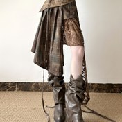 Resim Vintage ilhamlı Asimetrik Ekose Dantel Trim Midi Etek - İngiliz Tarzı Düzensiz Kenar, Koyu Kahverengi Beyaz ve Siyah Çizgi Desenleri ile Tüm Mevsim Moda Aksesuarı Kadınlar için, Çok Yönlü Moda | Vintage Tarzı Etek | Asimetrik Tasarım 