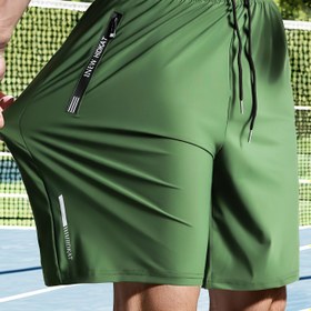 Resim Erkek Yüksek Esneklikli Spor Şortları, Bağcıklı Bel ve Fermuarlı Cebi ile - Nefes Alabilen Fileli Tasarım, "NEVER GIVE UP" Baskısı, Siyah Spor Salonu, Koşu, Tenis, Golf, Günlük Giyim, Spor Salonu Şortları, Tenis Şortları, Spor Bakışı, Rahat Uygunluk 