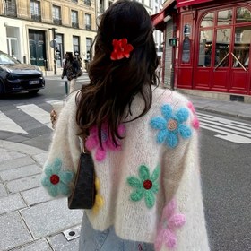 Resim Kadınların Zarif Gökkuşağı Çiçekli Hırka - Hafif Açık Önü Yaka ile Renkli Çiçek Desenli, Tüm Mevsimler İçin Çok Yönlü Katman Parçası, Rahat veya Şık Kıyafetler İçin, Çok Yönlü Moda, Şık Hırka, Yumuşak Dokulu 