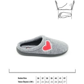 Resim Gezer Kışlık Comfort Taban Kalp Desenli Keçe Kadın Terlik - Gri 