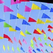 Resim 1 Adet Renkli Üçgen Bayrak İpi Seti - Dayanıklı Polyester, Dış Mekan Kutlamaları ve Tatil Dekorasyonu İçin Mükemmel, Parti & Bahçe için Yeniden Kullanılabilir Kurdele Çelengi 