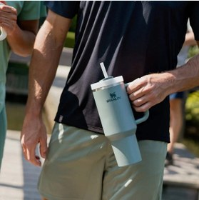 Resim adar pipetli Quencher H2.0 Flowstat Paslanmaz Çelik Yalıtımlı Bardak 40 Oz 1,18 Lt Orchid 