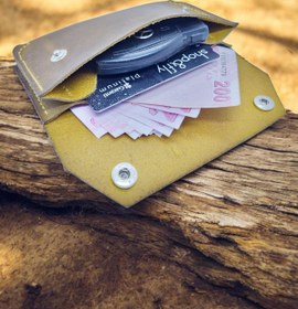 Resim Leather Cy Luna Camel Hakiki Deri Erkek Kadın Küçük El Çantası Isim Yazma Dahil El Yapımı Unisex Cüzdan 
