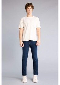 Resim DeFacto Carlo Skinny Fit Ekstra Dar Kalıp Normal Bel Ekstra Dar Paça Jean Pantolon B3620AX24SPNM83 