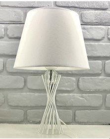 Resim Beyaz Burgu Metal Ayaklı Kristal Cam Toplu Kumaş Şapkalı Abajur Beyaz 