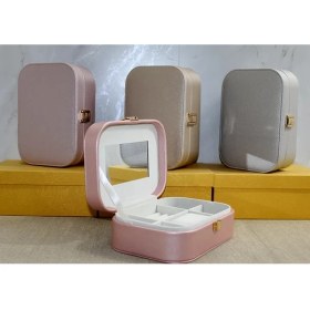 Resim MCM Group Deri Kaplamalı Makyaj ve Takı Kutusu 