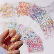 Resim 30 Yaprak NUDUROM 3D Çiçek Tırnak Sanatı Stickerları - Kendinden Yapışkanlı Vinil Glitter Detaylı, Renkli Papatya ve Kalp Desenleri, Kadınlar için Tırnak Dekorasyon Aksesuarı 