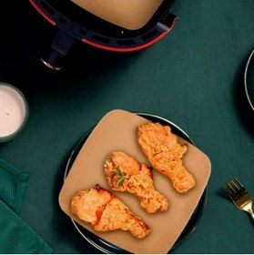 Resim EveFix 50 Adet Air Fryer Pişirme Kağıdı Tek Kullanımlık Yağ Su Geçirmez Yapışmaz Deliksiz Düz Kare Model 