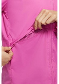 Resim Nike Sportwear Essential Packable Running Rain Kapüşonlu Kadın Ceket Pembe 