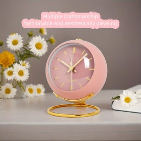 Resim 1 Adet Şık Sessiz Kuvars Alarm Saati Altın Tonlu Stand ile - Nane Yeşili Yüz, Macaron Renk Şeması, Ev & Ofis Dekoru İçin İdeal, Pil İle Çalışır (AA), Sevimli Alarm Saati 