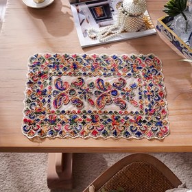 Resim Vintage Esintili Renkli Şönil Dantel Nakışlı Servis Altlığı - Isıya Dayanıklı, Makinede Yıkanabilir, Polyester Kare Bardak Altlığı Yemek & Kahve Masaları İçin 
