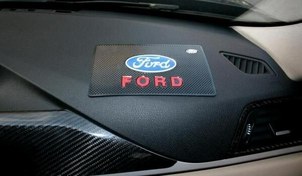 Resim Ford Torpido Kaydırmaz Ped 