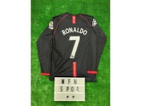 Resim Cristiano Ronaldo Uzun Kol 2008 Sezonu Nostalji Manchester United Siyah Renk Forma / Retro Ronaldo Forma 