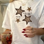 Resim Vintage İlhamlı Polyester Tişört, Crew Boyun, Normal Uzunluk, Örgü Kumaş, 150g/m², Geometrik Yıldız Deseni, Yaz Giysisi İçin 