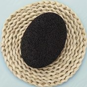 Resim 1 adet volkanik taş törpü, ölü deri temizleme ve topuk sertleşmesini giderme için ev tipi saf doğal kaya bilezli, çatlamış yüksek topları etkin şekilde peeling eder 