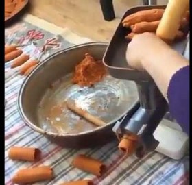 Resim Tuğra Çelik Kollu Döküm Et Kıyma Yapma Makinesi No:12 (İçli köfte Aparatı Dahil) 