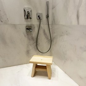 Resim Shark Anatolia Sedir Ahşap Banyo Taburesi 