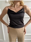 Resim Kadın Siyah Degaje Yaka Crop Siyah 