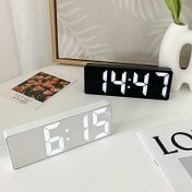 Resim HD LED Dijital Alarm Saati, Uyku Modu - Ayarlanabilir Parlaklık, Sıcaklık Göstergesi, 12/24H, USB & Pil ile Çalışır - Yatak Odası Dekoru için Mükemmel 