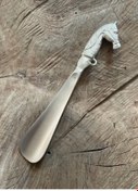 Resim GÜMÜŞ RENK AYAKKABI ÇEKECEĞİ PİRİNÇ AYAKKABI ÇEKECEK KERATA 23CM 