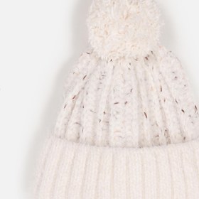 Resim Kadın Beyaz Bere 