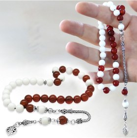 Resim 925 Ayar Gümüş Püsküllü Küre Kesim Kırmızı Beyaz Jade Akik Doğaltaş Taraftar Tesbih Kırmızı - Beyaz 
