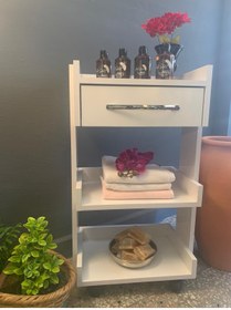 Resim BYARZUDESIGN Tekerlekli Çekmeceli Beyaz Etejer 