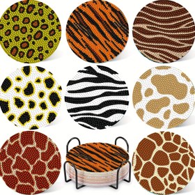 Resim 8 adet 5D Elmas Boyama Kiti Bardaklar Stand ile, Leopar Desen Serisi, Başlangıçlar ve Yetişkinler için DIY Elmas Boyama El Sanatları Bardaklar, Çay Partisi Mutfak Masası Malzemeleri için Uygun, El Yapımı Bir Sanat Eseri de Olarak, Hediye 