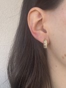 Resim Taş Detaylı Çelik Küpe 