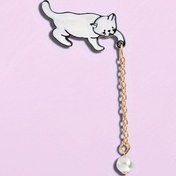 Resim 1 Adet Yaratıcı Sevimli Kedi Balıkçılığı Sahte İnci Emaye Pin Kızlar İçin, Şapka Sırt Çantası Süsü Için Karikatür Hayvan Zincir Broş 