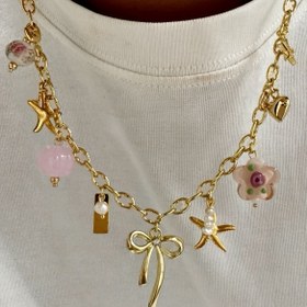 Resim 1 adet Vintage Stil Paslanmaz Çelik Charm Kolye Kadınlar için, Yıldız Balığı, Kurdele, Kalp Pendants, Günlük ve Parti Giyim için Moda Takı, Arkadaşlar için Hediye 