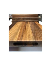 Resim Masif Ahşap Ceviz Kesme Tahtası - 4 Cm Kalınlık 