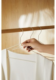 Resim Ocean Home Textile 12'li Mat Beyaz Renk Kauçuk Kaplamalı Metal Giysi Askısı 20.50 x 42 x 0.3 cm 