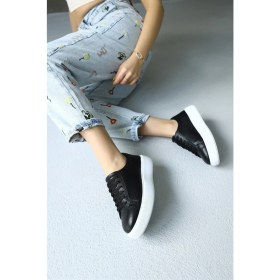 Resim Nilufarr Julia Siyah Hakiki Deri Kadın Sneaker 
